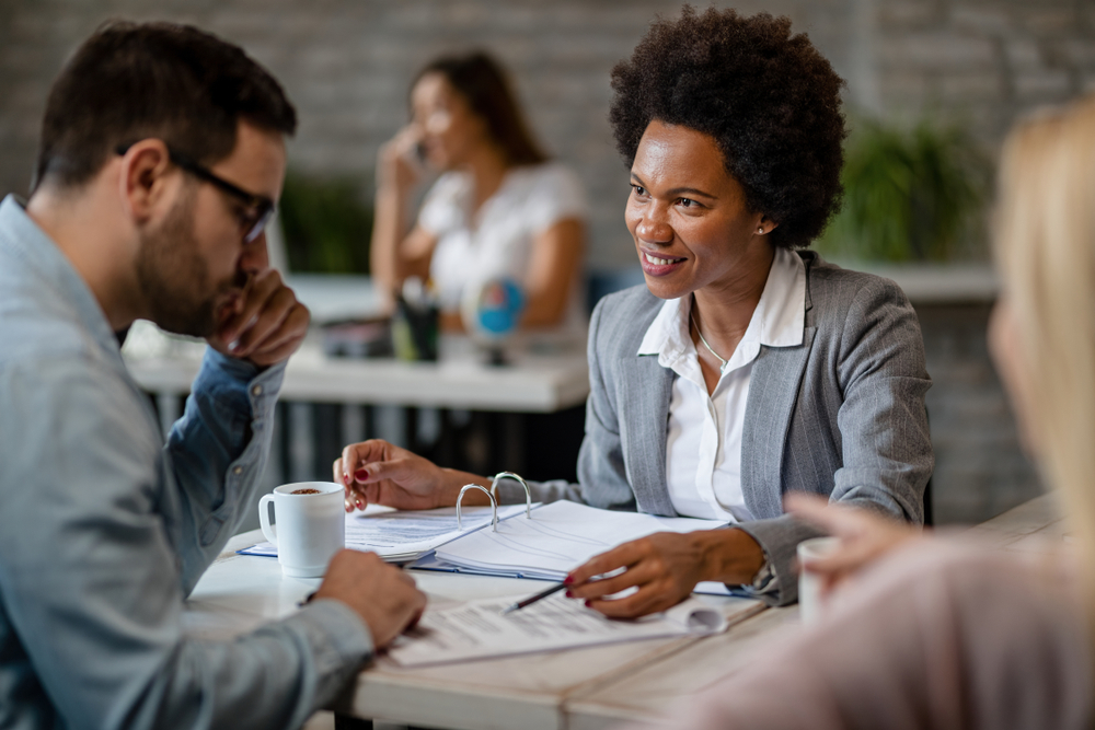 Cyber Insurance agent advises client on FTC rules to help them stay compliant. 